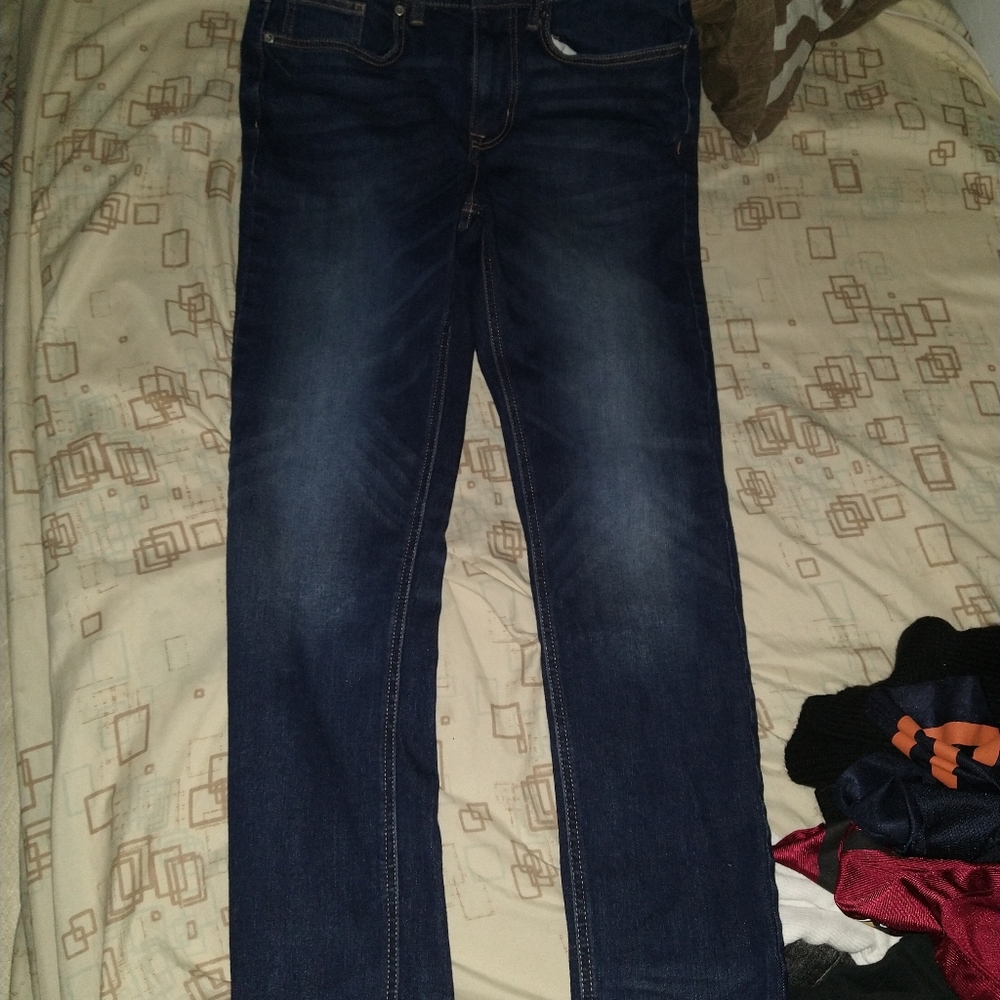 No boundaries skinny jeans (30×32)